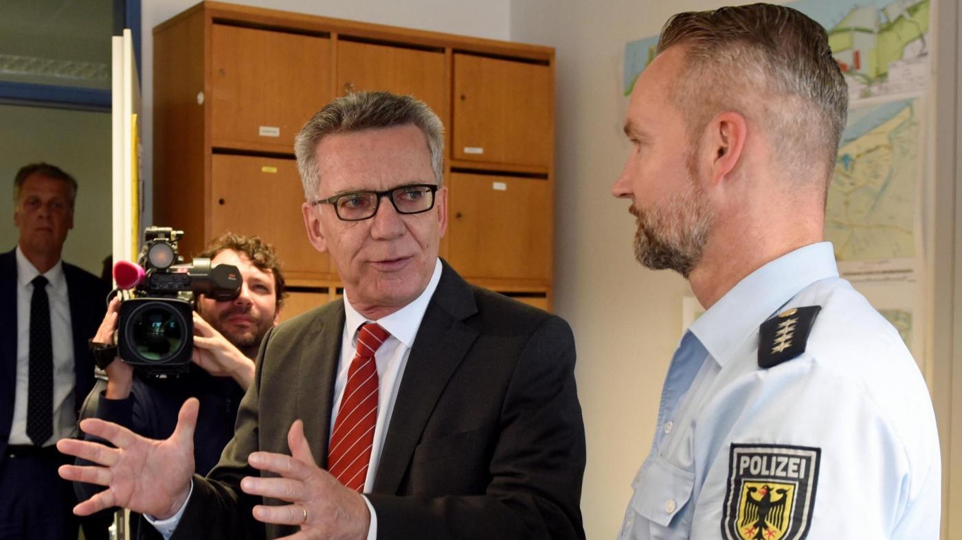 Terrorismo, De Maiziere: Arresti ed espulsioni più facili