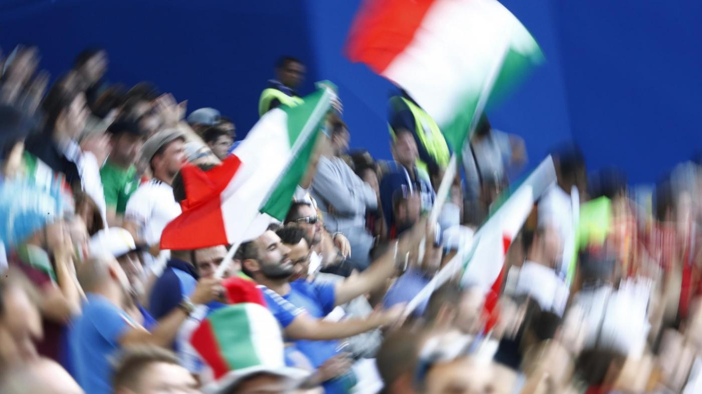 Ancona, rissa in piazza durante la partita dell’Italia: 2 denunce