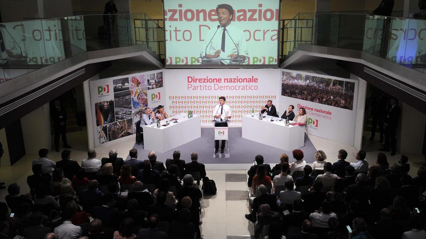 Renzi a minoranza: Volete lasci? Convocate congresso e vincetelo