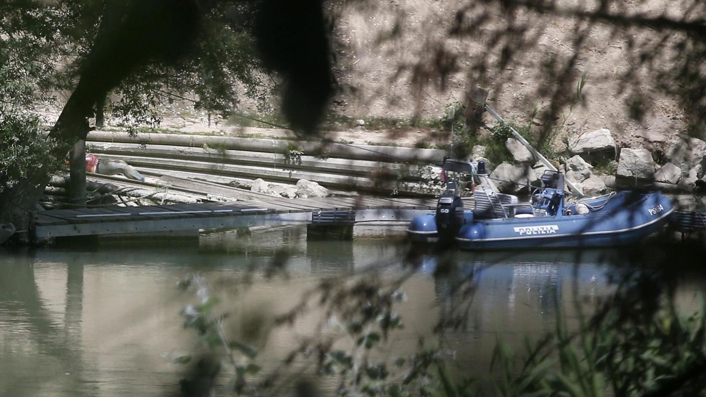 Roma, trovato nel Tevere corpo studente Usa: ipotesi omicidio