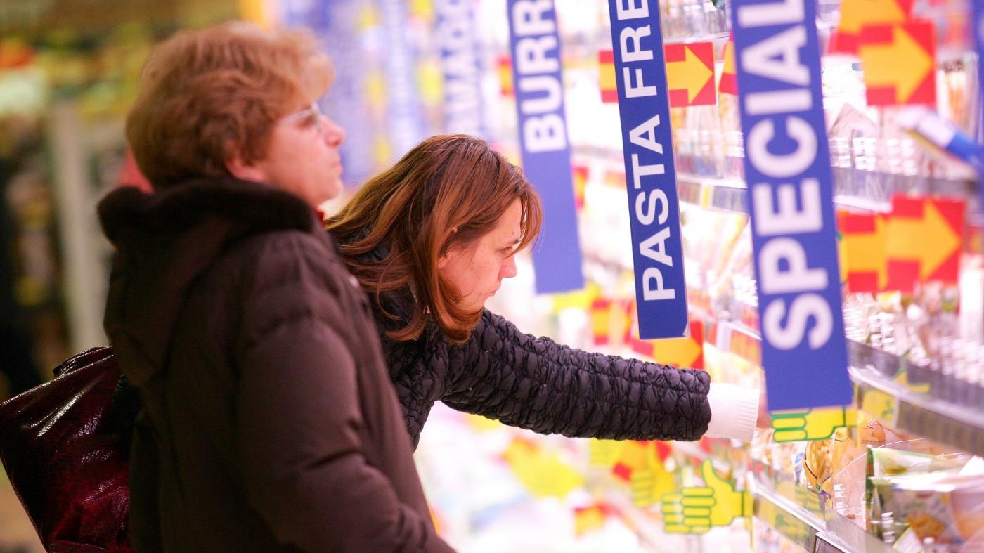 Istat: Aumenta l’occupazione ma non i consumi