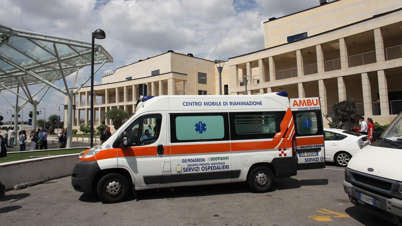 54enne muore nel bresciano mentre fa il bagno col nipotino