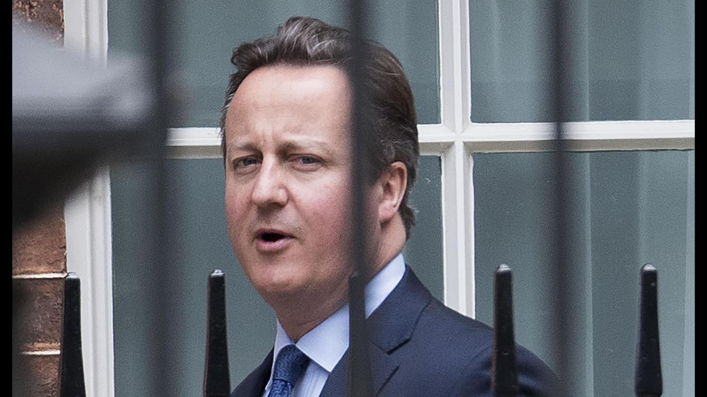 Cameron presenta le dimissioni alla regina: è l’ora di May