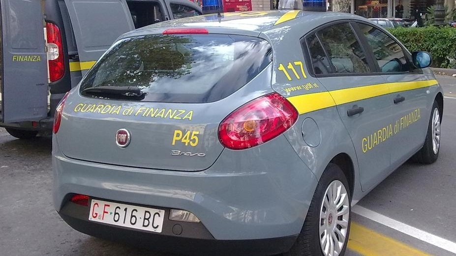 Cosenza, frode fiscale da 2,5 milioni scoperta dalla Finanza