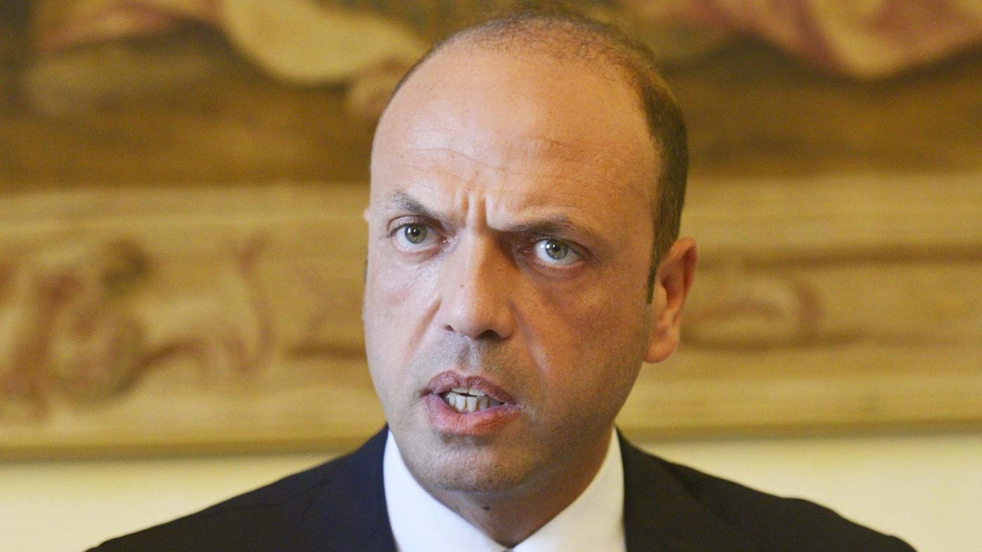 Alfano: Nessuno può escludere sciagurata ipotesi di attentato in Italia
