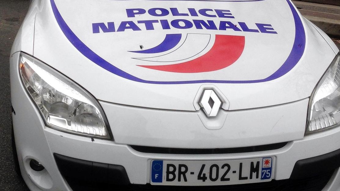 Francia, un uomo armato si è barricato in un hotel a Bollene