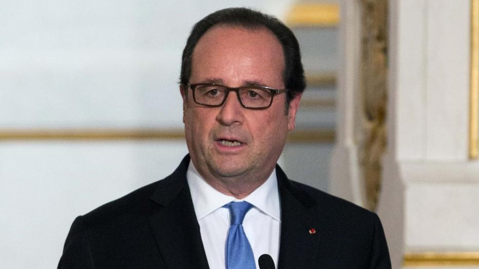 Isis, Hollande: Invieremo armi pesanti a forze Iraq mese prossimo