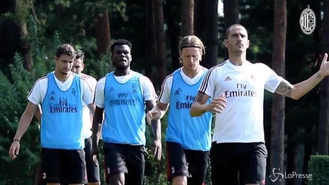 VIDEO Il Milan prepara la sfida contro il Craiova