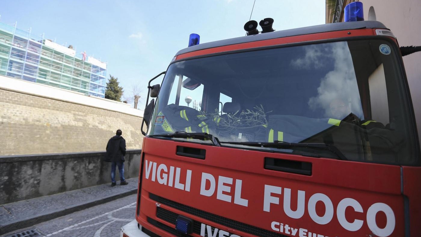 Torino, minaccia di far saltare palazzo in aria: evacuato stabile