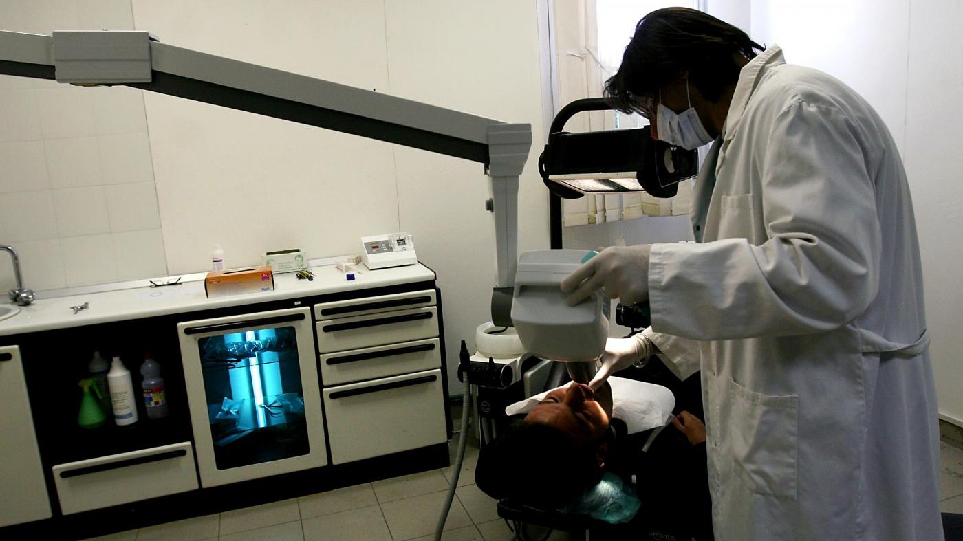 Allarme dentisti: Con troppi antidepressivi a rischio salute orale