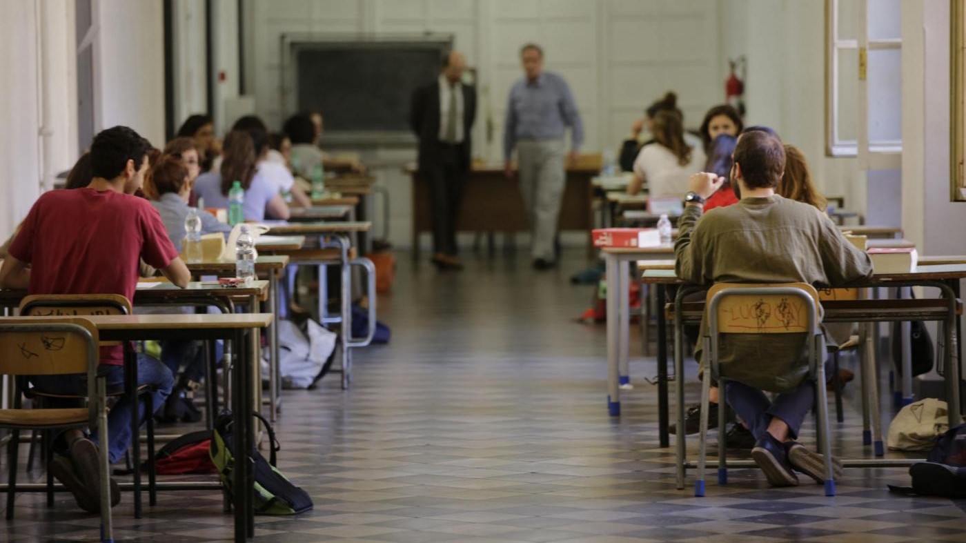 Maturità, Isocrate per la versione di greco. Un serbatoio di gasolio per matematica