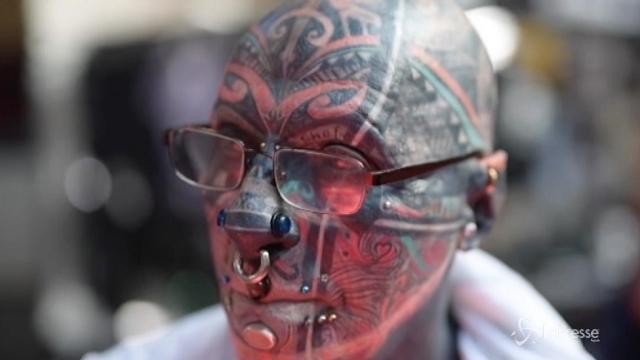 A Berlino riuniti gli amanti dei tatuaggi