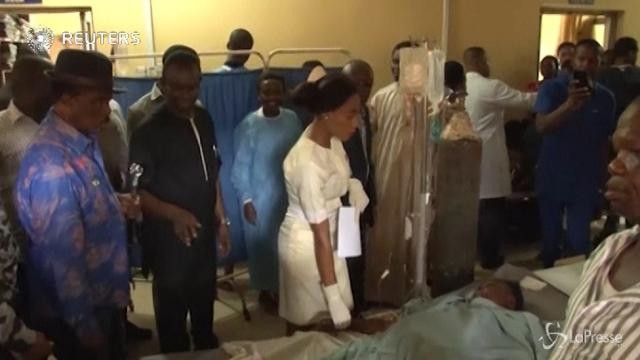 Nigeria, spari sui fedeli durante la messa