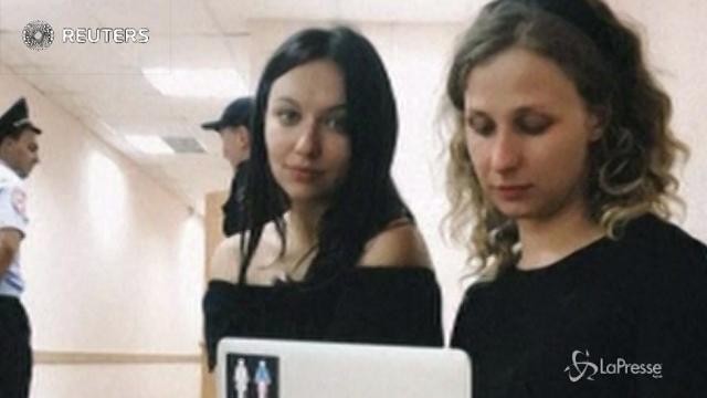 In Russia fermate due Pussy Riot