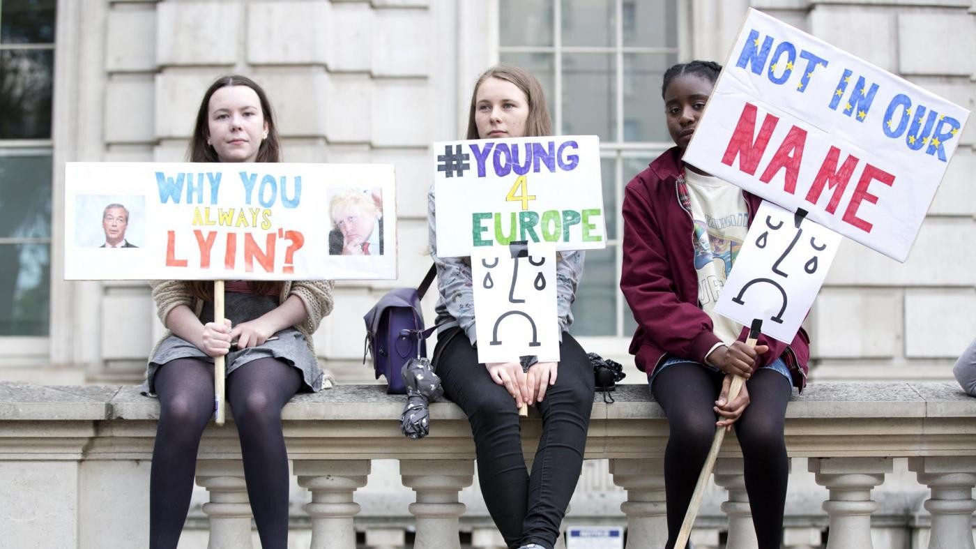 Brexit, oltre due milioni di firme per nuovo referendum