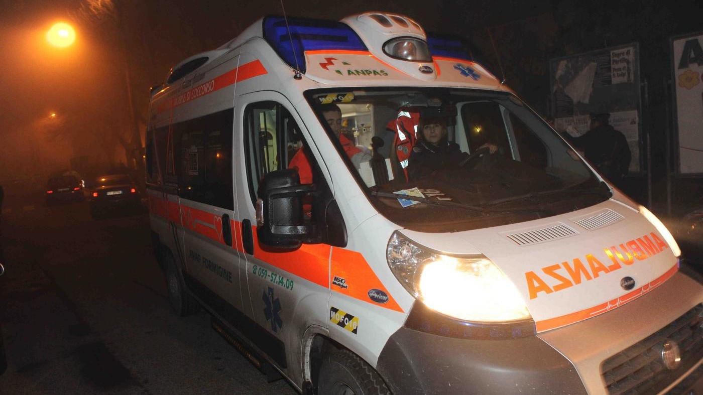 Grave incidente stradale a Torino: 4 feriti