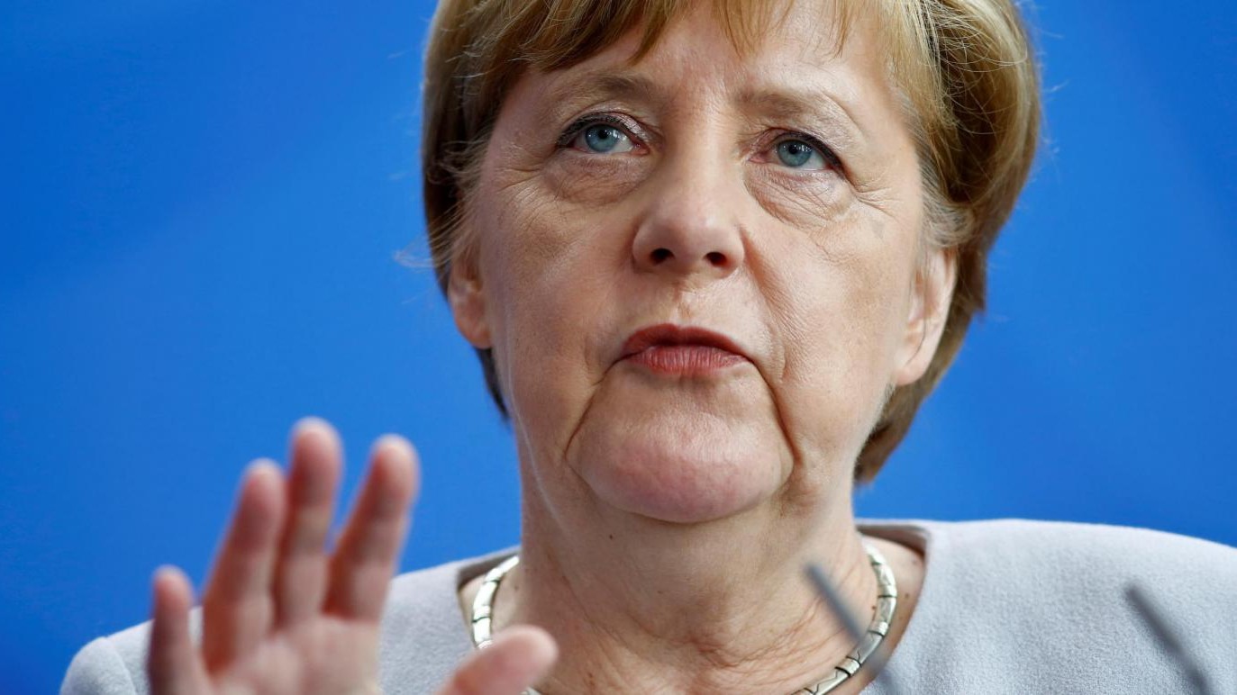 Brexit, Merkel: No colloqui fino a richiesta formale di uscita