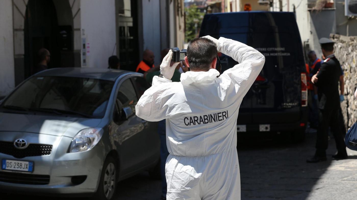 Caserta, lite finisce in tragedia: 45enne accoltella la sorella