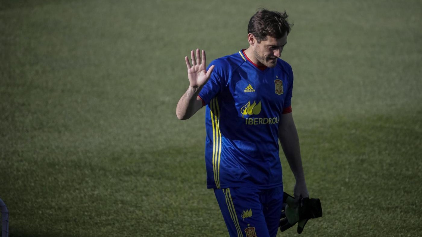 Casillas cita Rambo e ‘prepara’ l’addio alla Spagna