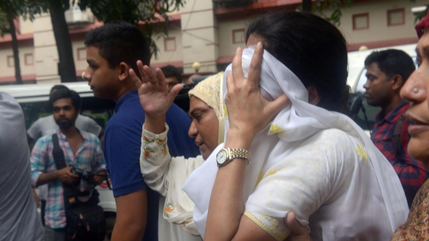 Bangladesh, attentato in un ristorante di Dacca: nove italiani fra le vittime accertate