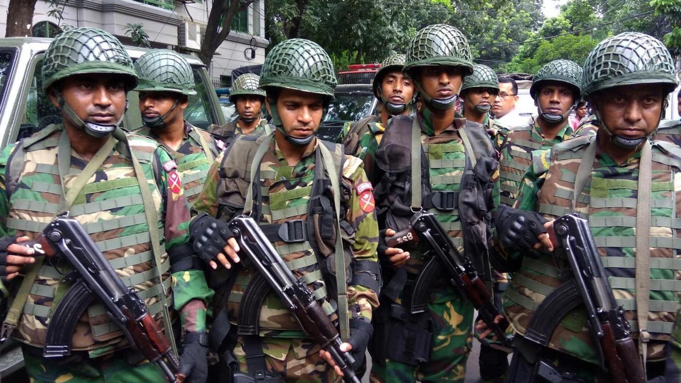 Attentato in Bangladesh, Gentiloni: Non si hanno notizie di un decimo italiano