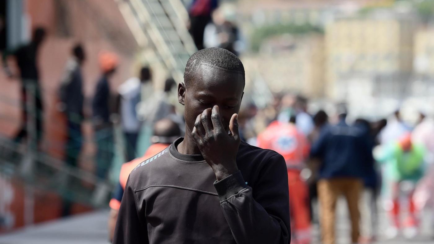 Migranti, 4mila soccorsi: anche un bimbo di 5 anni in ipotermia