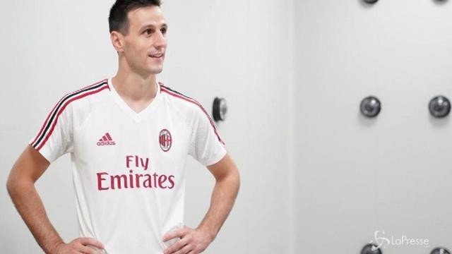 Kalinic al Milan: avrà la maglia numero 7