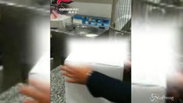 Pericolo uova contaminate, sequestrati 91mila kg