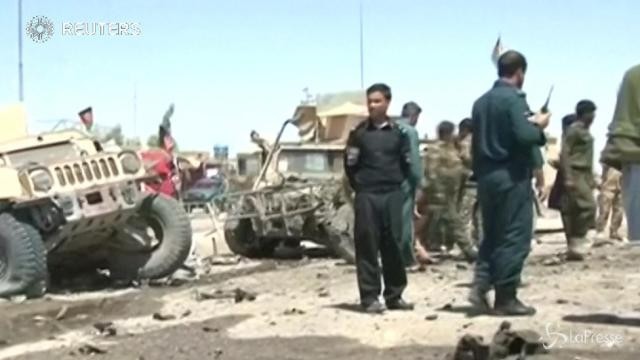 Kamikaze si fa esplodere in Afghanistan