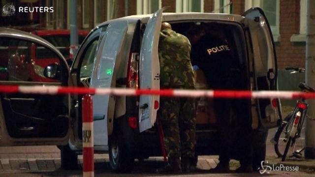 Allarme terrorismo in Olanda, trovato furgone con bombole di gas