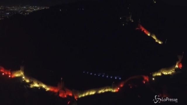 Attentato Barcellona, in Portogallo luci accese per 15 giorni al Castello dei Mori