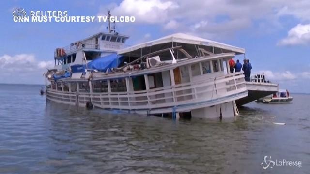 Affonda barca a Bahia, almeno 22 morti