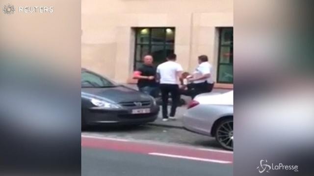 Bruxelles: la polizia ferma l’aggressore dopo l’attacco