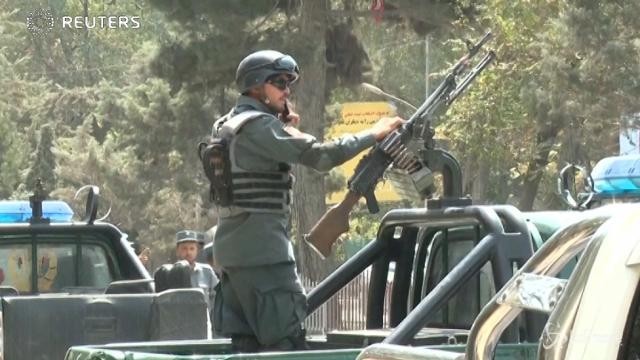 Kamikaze vicino a Kabul: 6 morti in Afghanistan