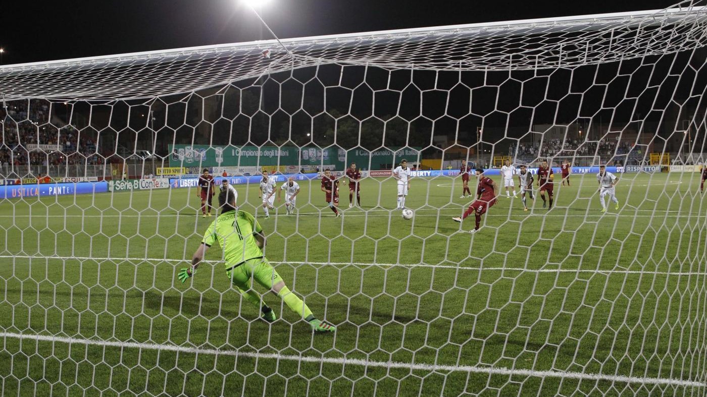 Playoff Serie B: Trapani in finale, Spezia ko 2-0