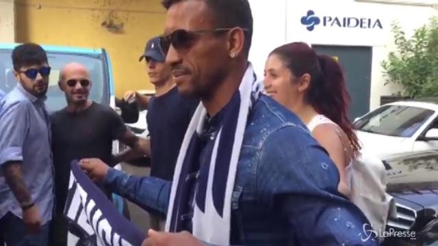 “Daje Nani!”, i tifosi della Lazio accolgono il portoghese