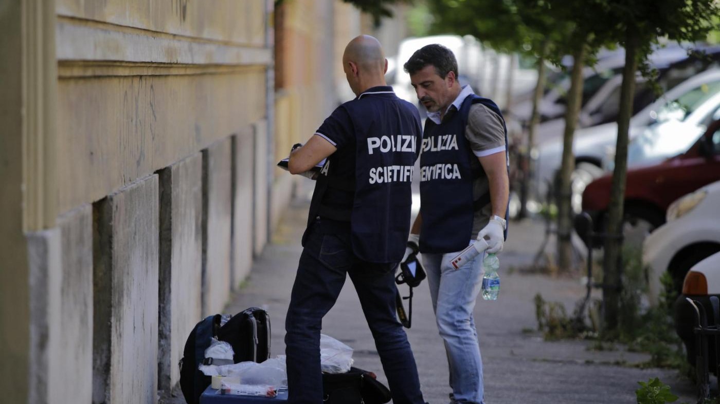 Milano, ragazza impiccata al parco. Ex collega: Strana ipotesi suicidio