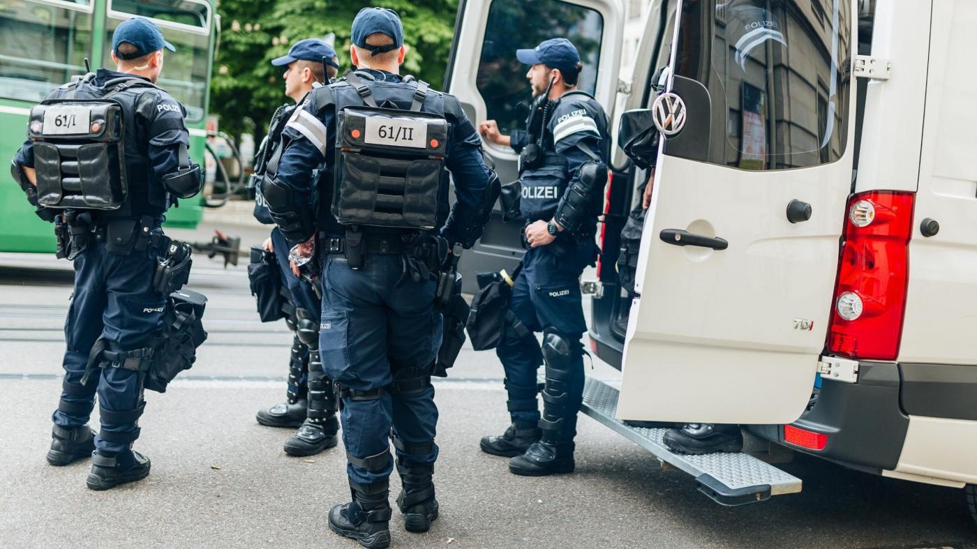 Pianificavano attacco in centro Duesseldorf: 3 arresti in Germania