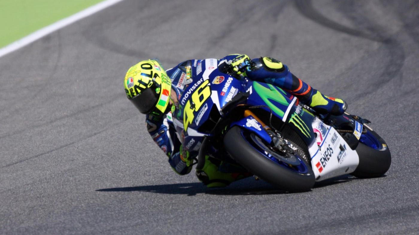 MotoGp, Rossi vince su Marquez. Lorenzo e Iannone out