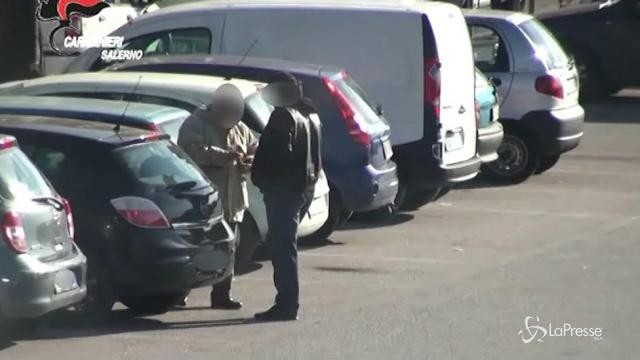 35 parcheggiatori abusivi arrestati a Salerno