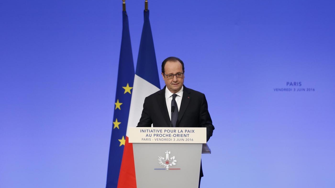 Terrorismo, Hollande avverte: Minaccia su Francia persiste