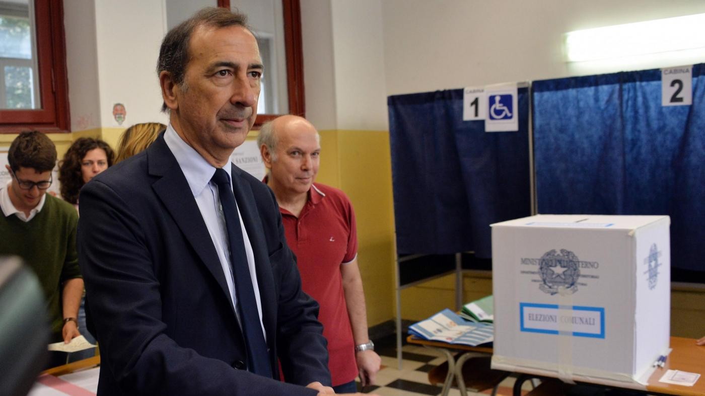 Comunali Milano, 3 proiezione Rai: Sala primo al 41.9%, Parisi 38.2%