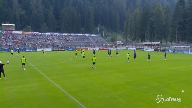 Calcio: primo allenamento della Roma a Pinzolo