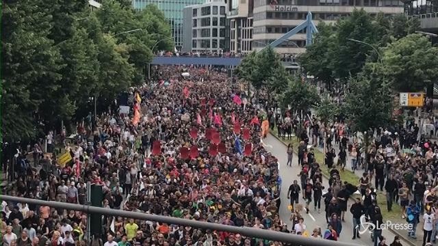 G20, il corteo dei manifestanti nell’ultimo giorno