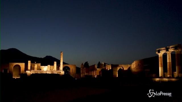 Gli scavi di Pompei aperti anche di notte