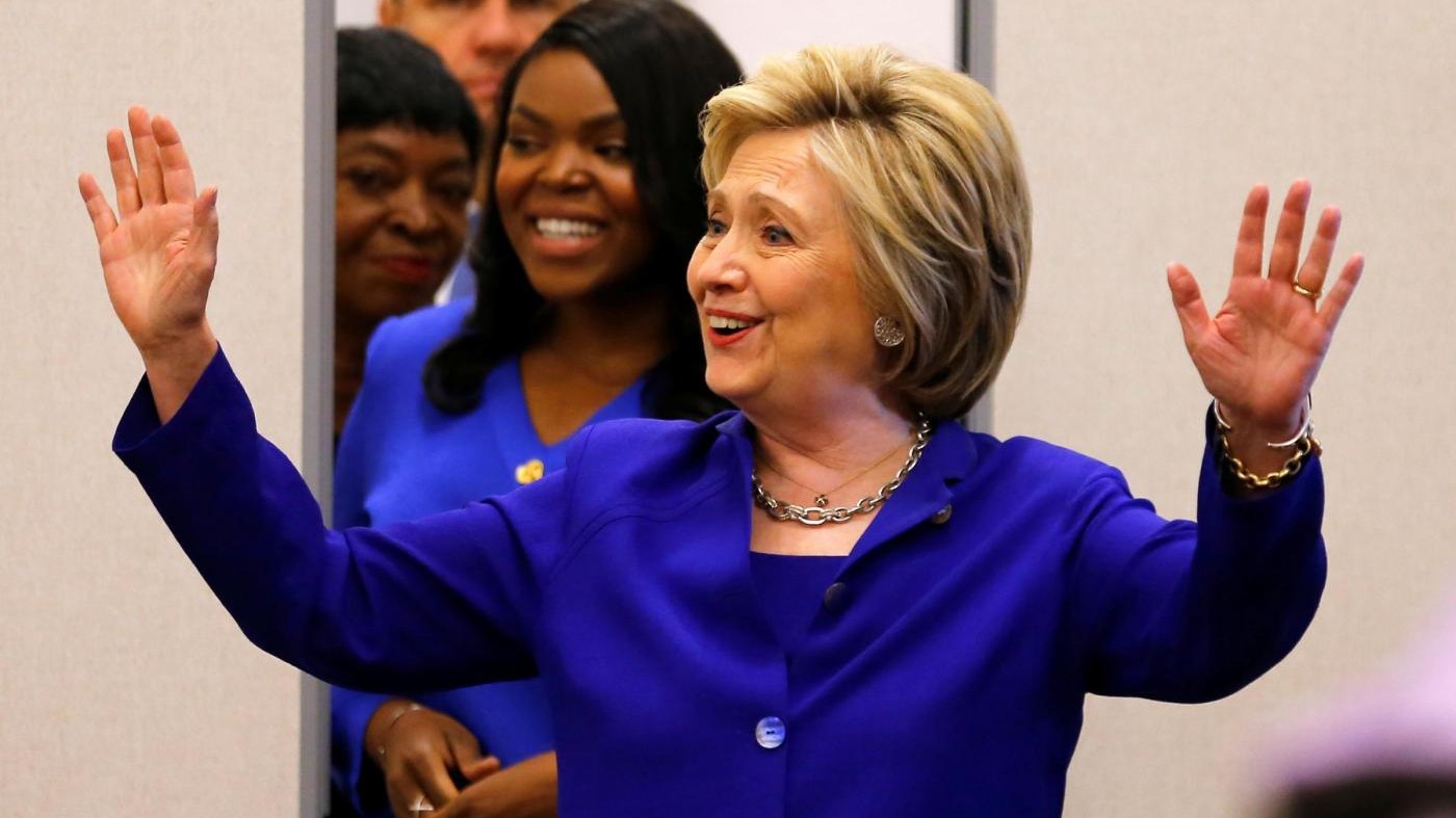 Clinton ha delegati nomination. Ma Sanders contesta conteggio