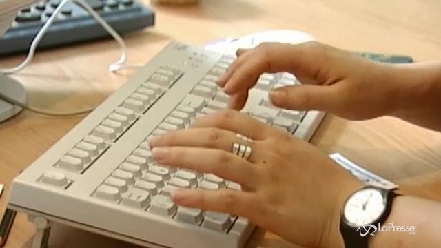 Dopo 9 anni aumentano gli stipendi degli statali