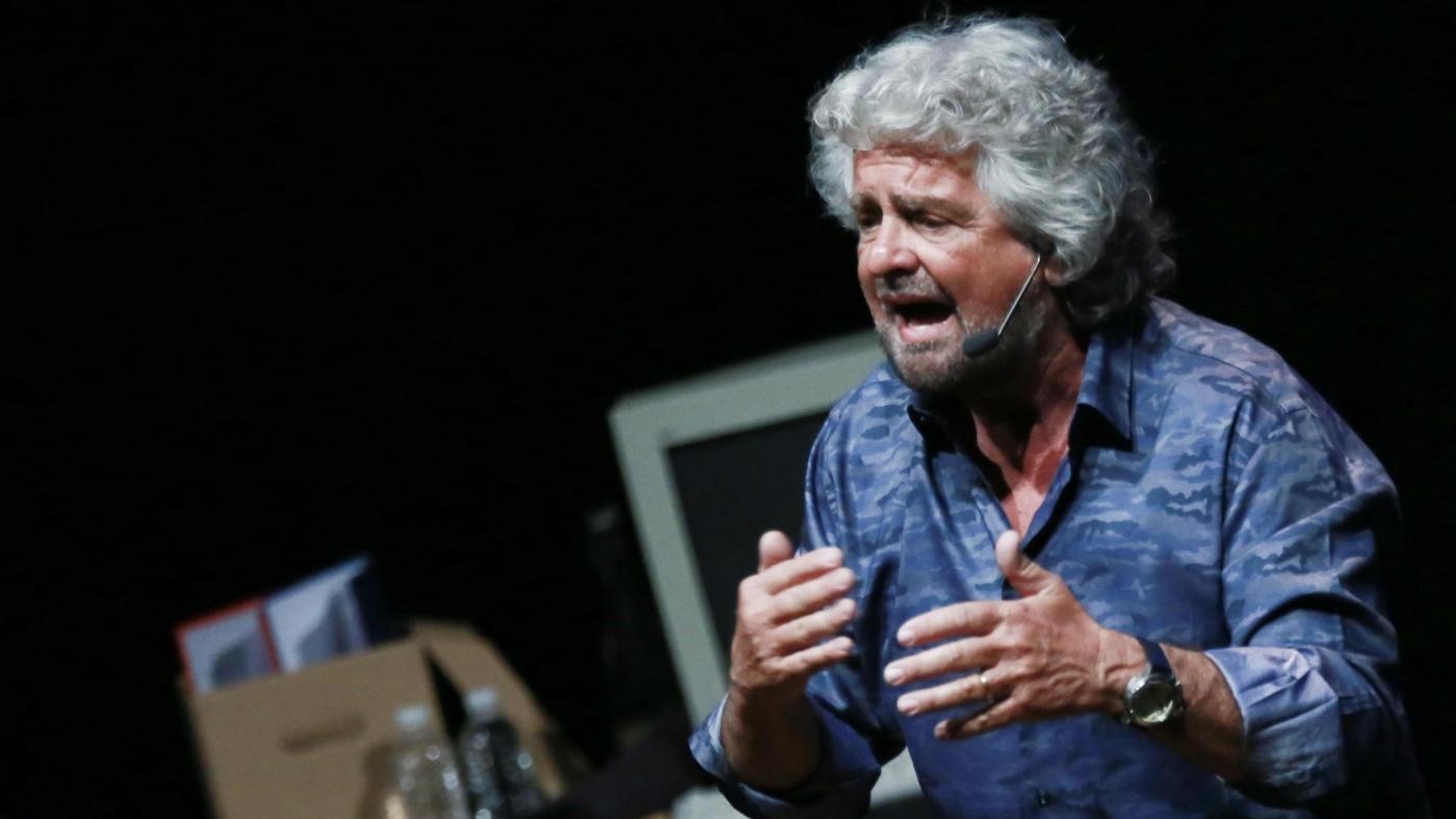 Comunali, Grillo esulta: Il mondo ci guarda, cambiamo tutto