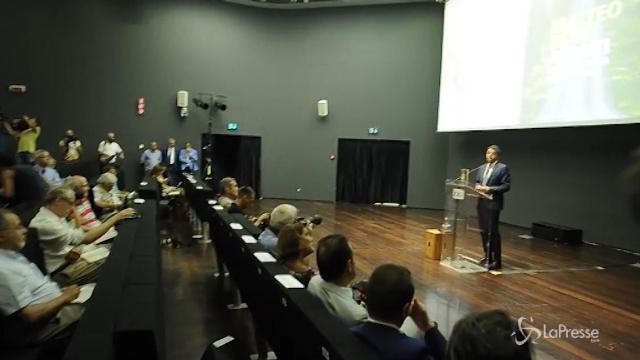 Renzi: Grazie al mio libro si torna a parlare di cose concrete