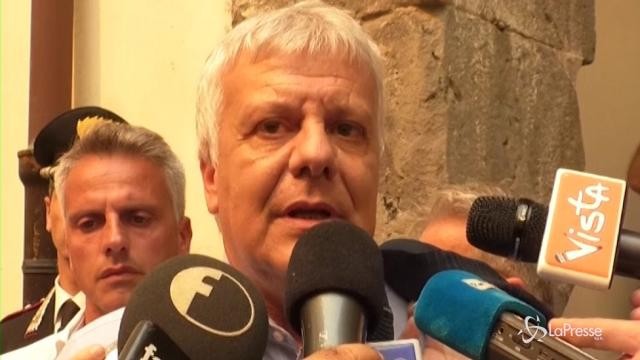 Incendio sul Vesuvio, Galletti: “Delitto abominevole”